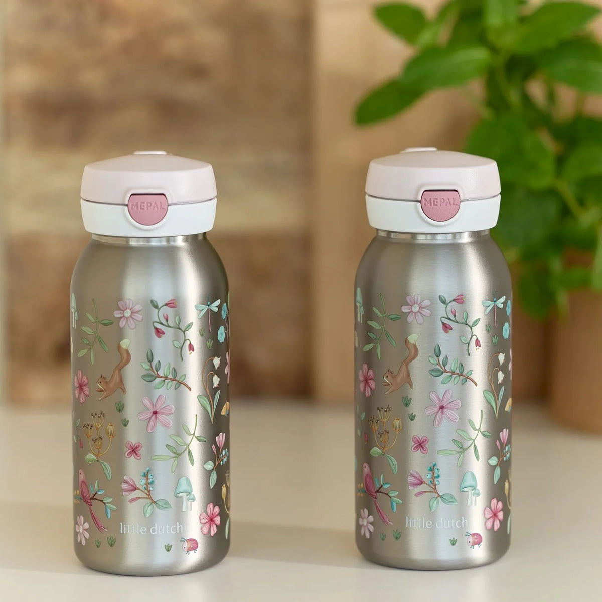 BOTELLA FLIP CAP ACERO FAIRY GARDEN