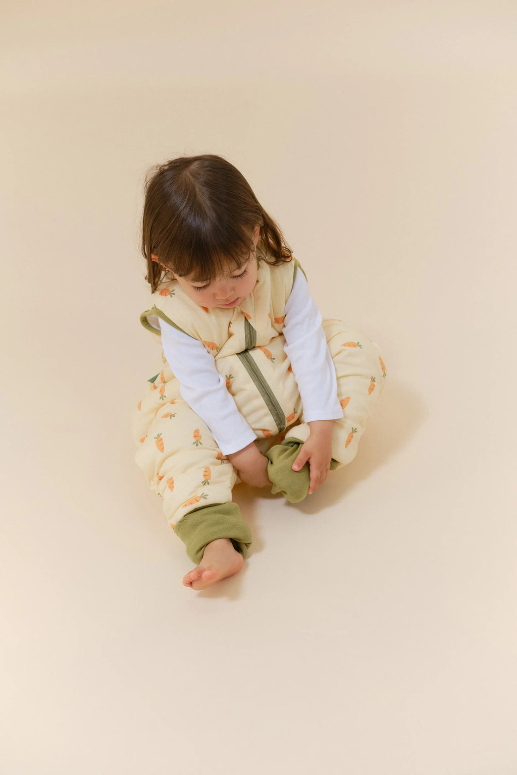 PIJAMA MANTA CON CALCETINES ANTIDESLIZANTES -CARROTS- TOG 1