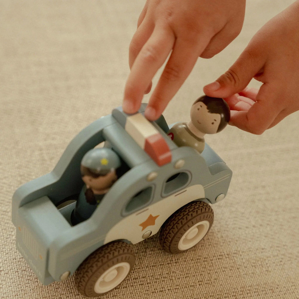 COCHE DE POLICÍA MADERA