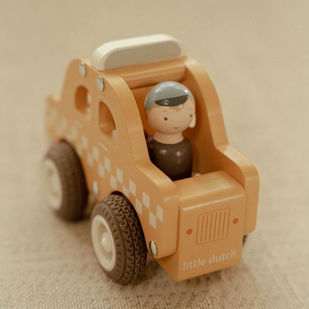 TAXI DE MADERA