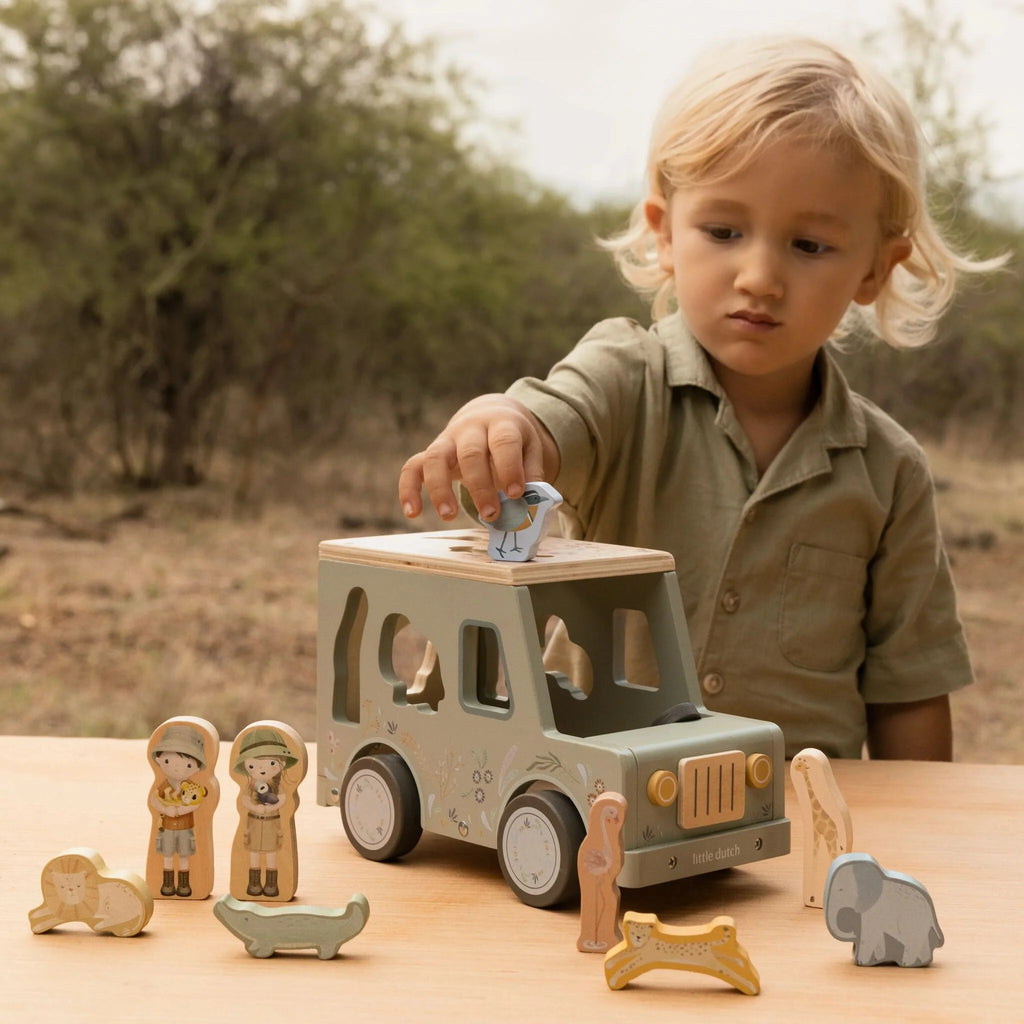 COCHE SAFARY MADERA